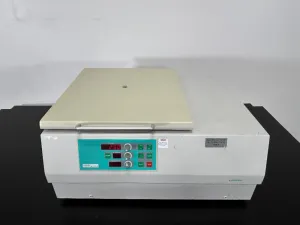 Hermle Labortechnik Z 400K High-Speed Benchtop Centrifuge with Digital Control, 4 of 9