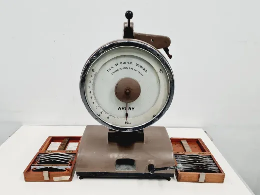 Avery Impact Testing Machine Type 6702 for Material Impact Resistance Testing