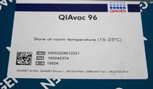 Qiagen QIAquick 96 PCR Purification Kit Refurbished Turnkey System with Accessories, 4 of 10