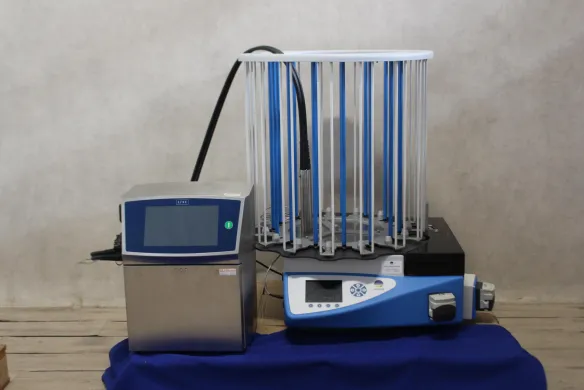 Biomérieux APS One Automated Plate Pourer and Stacker