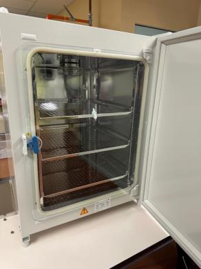 VWR Basic CO2 Incubator for Precise Cell Culture and Temperature Control-cover