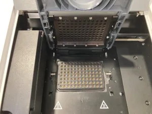 Agilent AriaDX Real-Time PCR Thermocycler with 96-Well Block and Touchscreen Interface, 2 of 4