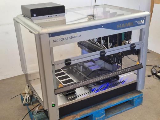 Hamilton Microlab STARlet M Automated Liquid Handling System for Precision Pipetting-cover