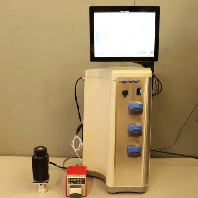 Eppendorf BioFlo 320 Bioprocess Control Station Fermenter Bioreactor with Integrated Sensor Management