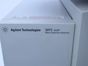 Agilent 6890N Gas Chromatograph with 5973 Inert Mass Selective Detector, 15 of 29
