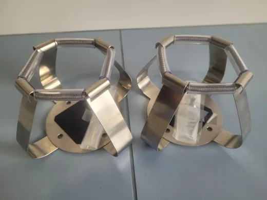 Set of 2 Stainless Steel Clamps for Shaker Platform