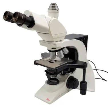 Leica DM2500 LED Trinocular Research Microscope with LED Illumination