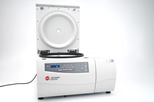 Beckman Allegra X-15R Refrigerated Benchtop Centrifuge, 4 × 750 mL, 2016