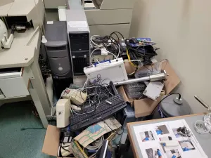 JEOL JEM2011 Transmission Electron Microscope for Spares, 27 of 46