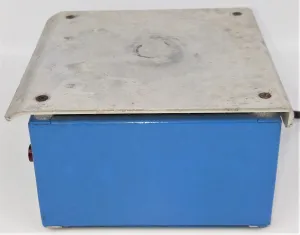 Cole-Parmer 4810 Magnetic Stirrer with 6" x 6" Aluminum Top Plate, 3 of 5