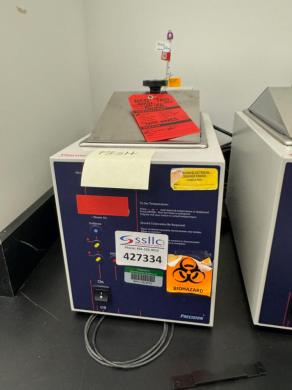 Thermo Fisher Scientific Precision Water Bath Model 2833 for Controlled Temperature Applications-cover