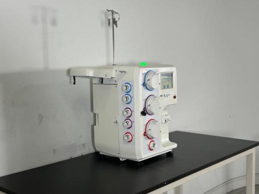 Fresenius Kabi LOVO Cell Processing System-cover