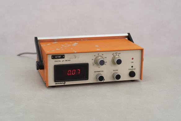 Electrofact 76400 Digital pH Meter-cover