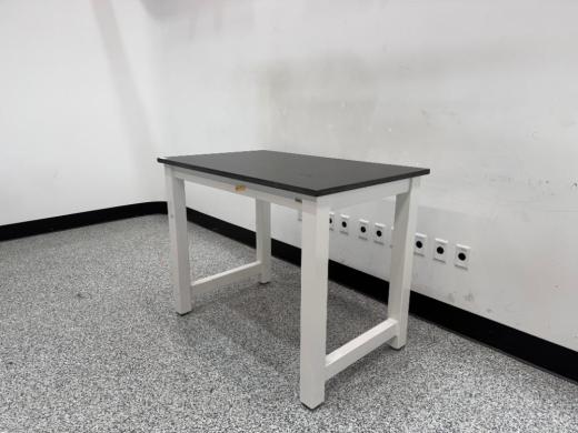 Fisher Scientific 4-Foot Laboratory Bench with Durable Work Surface and Sturdy Frame-cover