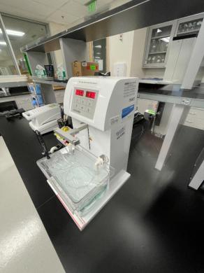 Erweka ZT 122 6-Station Digital Dissolution Tester for Pharmaceutical Applications-cover