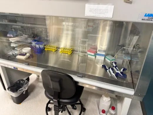 Nuaire LabGard ES 6' Class II Biosafety Cabinet for Laboratory Use