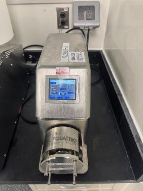 Quattroflow QF1200SU Single-Use Quaternary Diaphragm Pump for Bioprocessing-cover