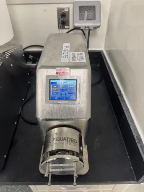 Quattroflow QF1200SU Single-Use Quaternary Diaphragm Pump for Bioprocessing