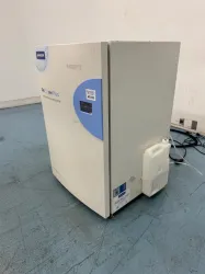 Baker ReCO2verPlus Rapid Recovery CO2 Incubator for Cell Culture, 2 of 4