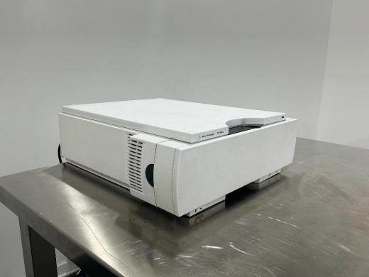 Agilent Technologies 1200 Series G1316A Thermostatted Column Compartment for HPLC-cover