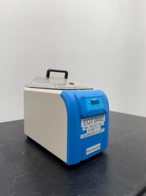 Benchmark Scientific MyBath 4L Compact Digital Water Bath with Stainless Steel Chamber-cover