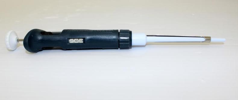 Gilson P100N Pipetman Neo Single-Channel Precision Micropipette for Liquid Handling-cover