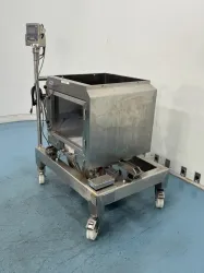 Pall LM200JCMA-B4A 200-Liter Single-Use Mixing Container for Bioprocessing, 2 of 4