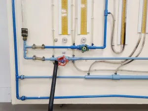 TecEquipment H16 Losses in Piping Systems Fluid Mechanics Training Apparatus, 23 of 27