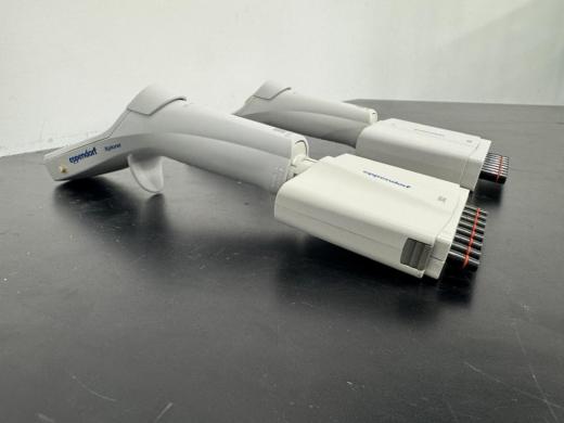 Eppendorf Xplorer plus Electronic Multi-Channel Pipette for Ergonomic Liquid Handling-cover