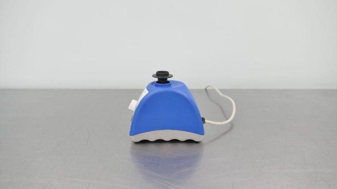 VWR Analog Vortex Mixer-cover
