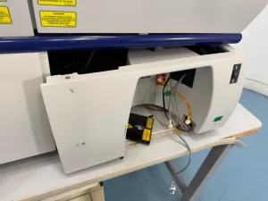 BD LSR II Special Order System Multi-Laser Flow Cytometer for Advanced Cell Analysis, 2 of 4