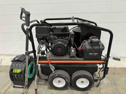 MI-T-M GH-3004-0EGH Hot Water Gas Pressure Washer 3000 psi with Honda 13 hp Engine-cover