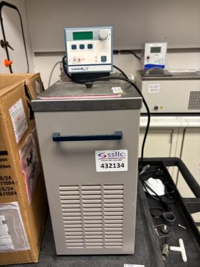 VWR 1160S Circulating Chiller with Integrated Controller for Laboratory Temperature Control-cover