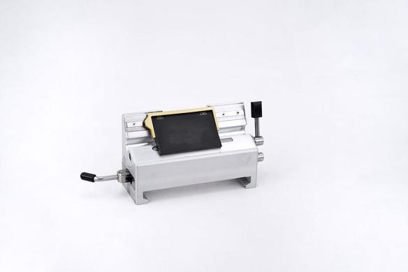 Thermo Microm Epredia Knife Holder for HM355S Microtome-cover