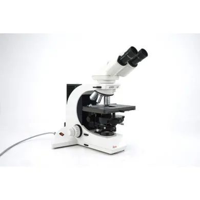 Leica DMLB ICT Polarizing Phase Contrast Microscope Model 555034/555045 with 10x, 20x, 40x Objectives