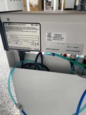 BD FACSymphony A1 3-Laser Flow Cytometer with High-Throughput Sampler (HTS)-cover