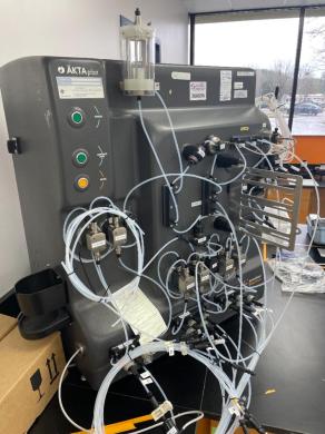 Amersham AKTA Pilot Automated Pilot-Scale Chromatography System-cover