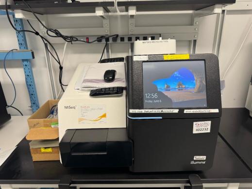 Illumina MiSeq Benchtop Next-Generation Gene Sequencing System-cover