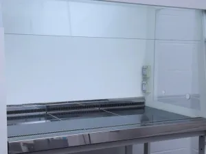 Monmouth MSC 1200 Class II Biological Safety Cabinet with Motorised Sash and VHP Ports, 5 of 12