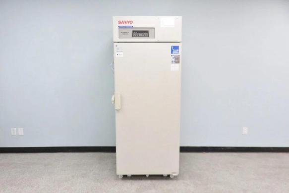 Sanyo MDF-U731M -20°C Biomedical Ultra-Low Temperature Laboratory Freezer-cover