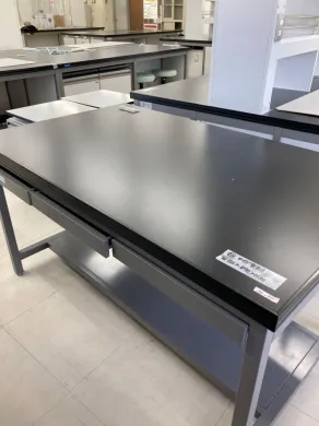 ITOKI Laboratory Side Bench W150×D90×H80cm Model 4783