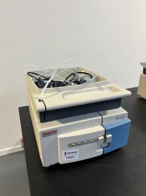 Thermo Fisher Accela 1250 High-Performance HPLC Pump-cover
