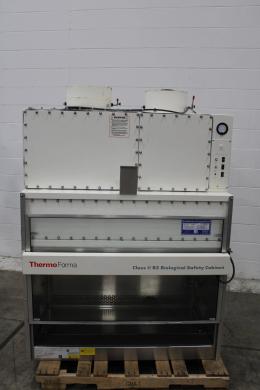 Thermo 1148 Class II B2 Biological Safety Cabinet with Confirmed Power-On Functionality-cover