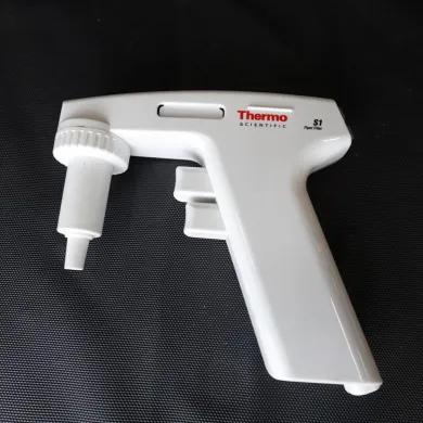Thermo S1 Electronic Pipet Filler for 1–100 mL Volume Pipettes