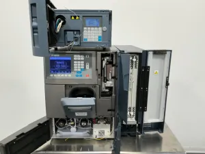 Waters Alliance e2695 with 2489 UV/Visible detector HPLC, 3 of 4