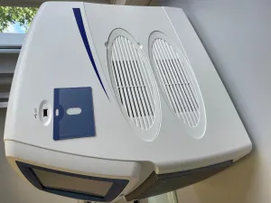 Tianlong Gentier 96R real-time qPCR thermocycler, 2 of 6
