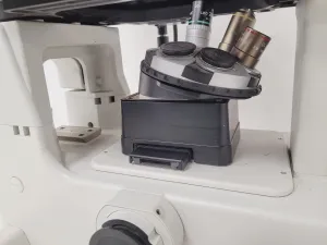 Nikon Eclipse TE200 Inverted Microscope with Objectives, 7 of 40