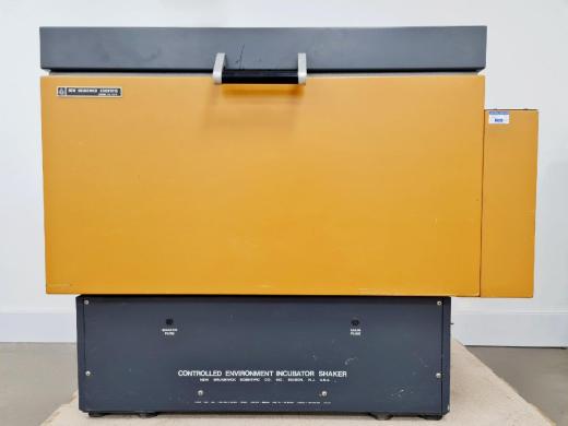 New Brunswick Scientific G-25 Floor Standing Incubator Shaker-cover