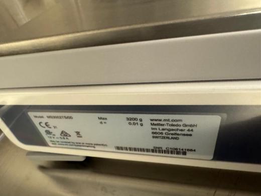 Mettler Toledo MS3002TS/00 Precision Digital Laboratory Scale-cover