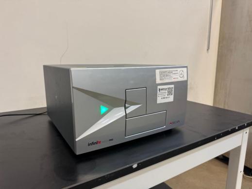 Tecan Infinite M200 Pro Microplate Reader-cover